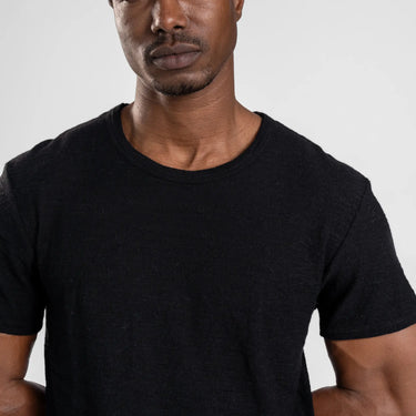 mens natural crew neck tshirt color black