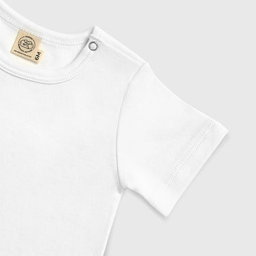 babys organic cotton short sleeve bodysuit color white