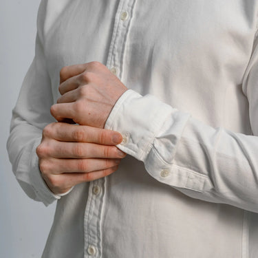 mens gots lightweight oxford button up shirt color white