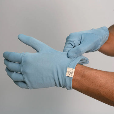unisex conscious gloves color natural baby blue
