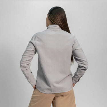 womens sustainable oxford double pocket shirt color alloy