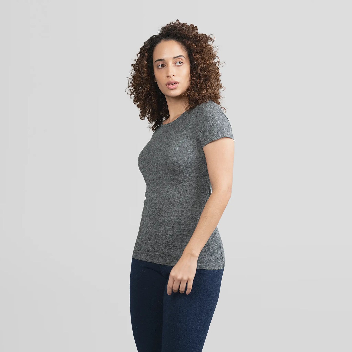 womens most sustainable tshirt crew neck color gray